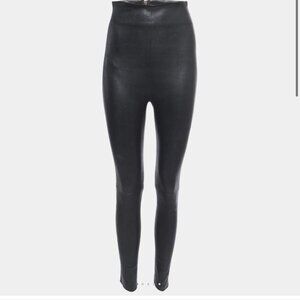 Sablyn Black Leather Skinny Leggings. Like New. Size Medium. Amazing Fit.